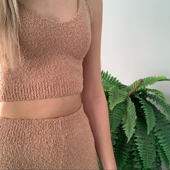 Tan Fuzzy 2 Piece Set NWT - Picture 3 of 9